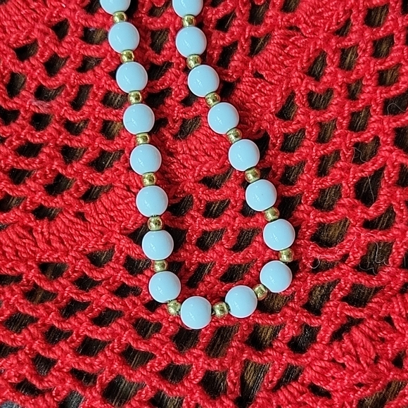 Monet White and Gold Bead Necklace - Picture 4 of 4